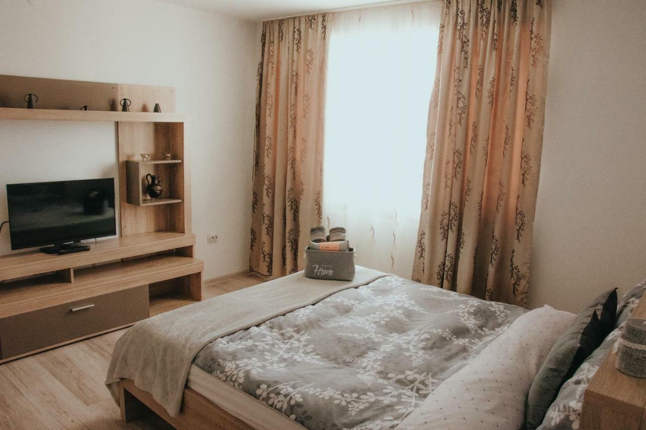 Апартаменти Apartament 1 Decembrie Алба-Юлія Екстер'єр фото